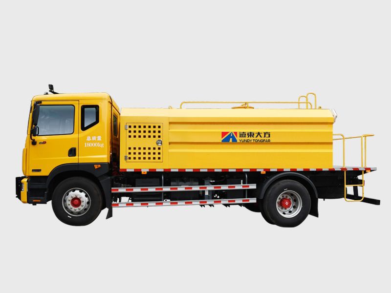 HGY5181GQX型多功能清（qīng）洗車